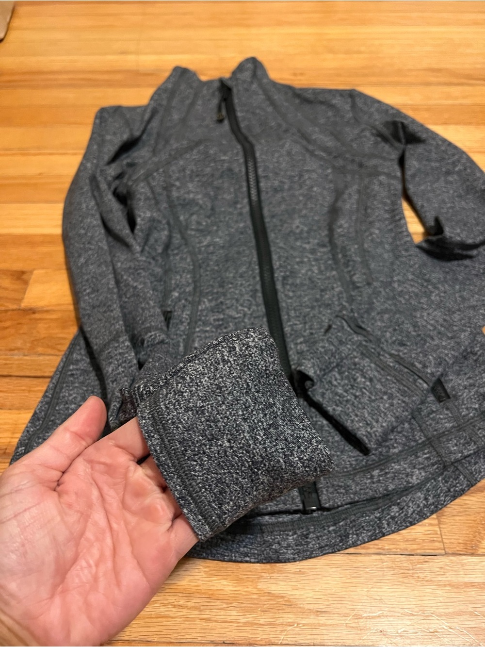 Lululemon jacket - Picture 7 of 8